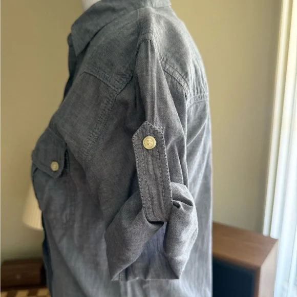 Rubbish Nordstrom Gray Chambray Roll Tab Button Down Shirt XS - Picture 5 of 10